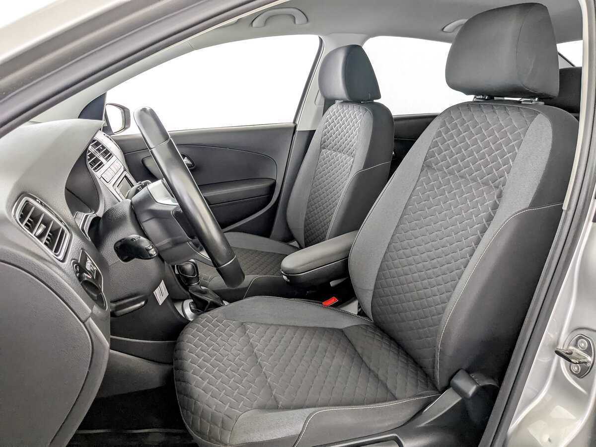 Купить Volkswagen Polo с пробегом. Фото: #19