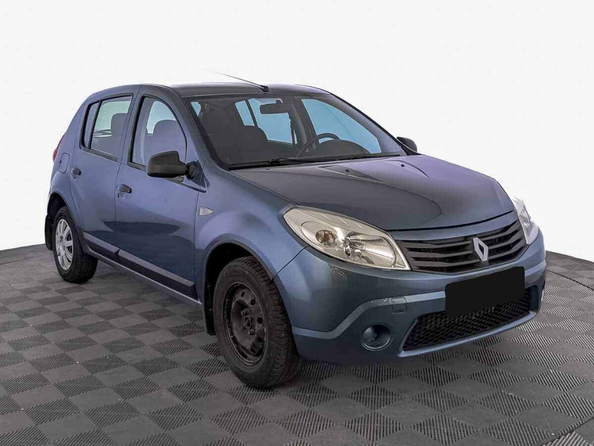 Купить Renault Sandero с пробегом. Фото: #2