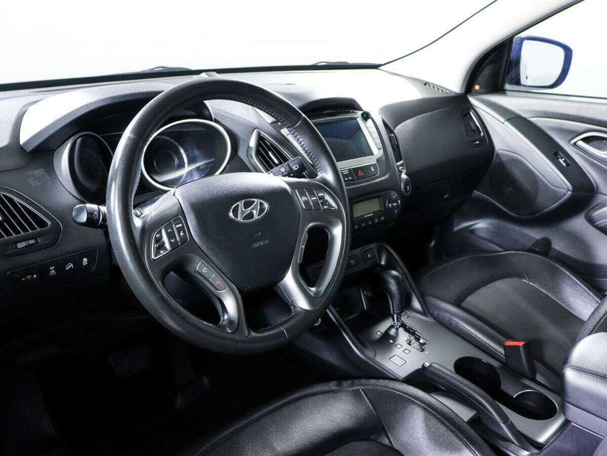 Купить Hyundai ix35 с пробегом. Фото: #13