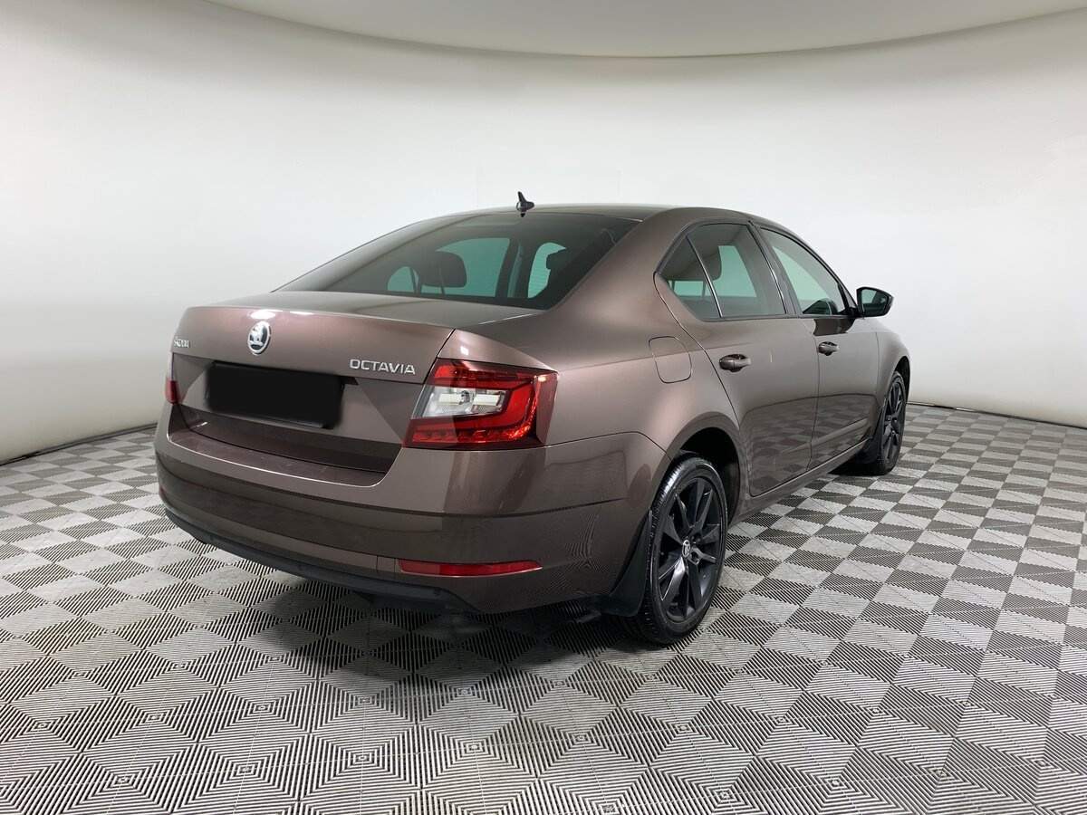 Купить Skoda Octavia с пробегом. Фото: #4