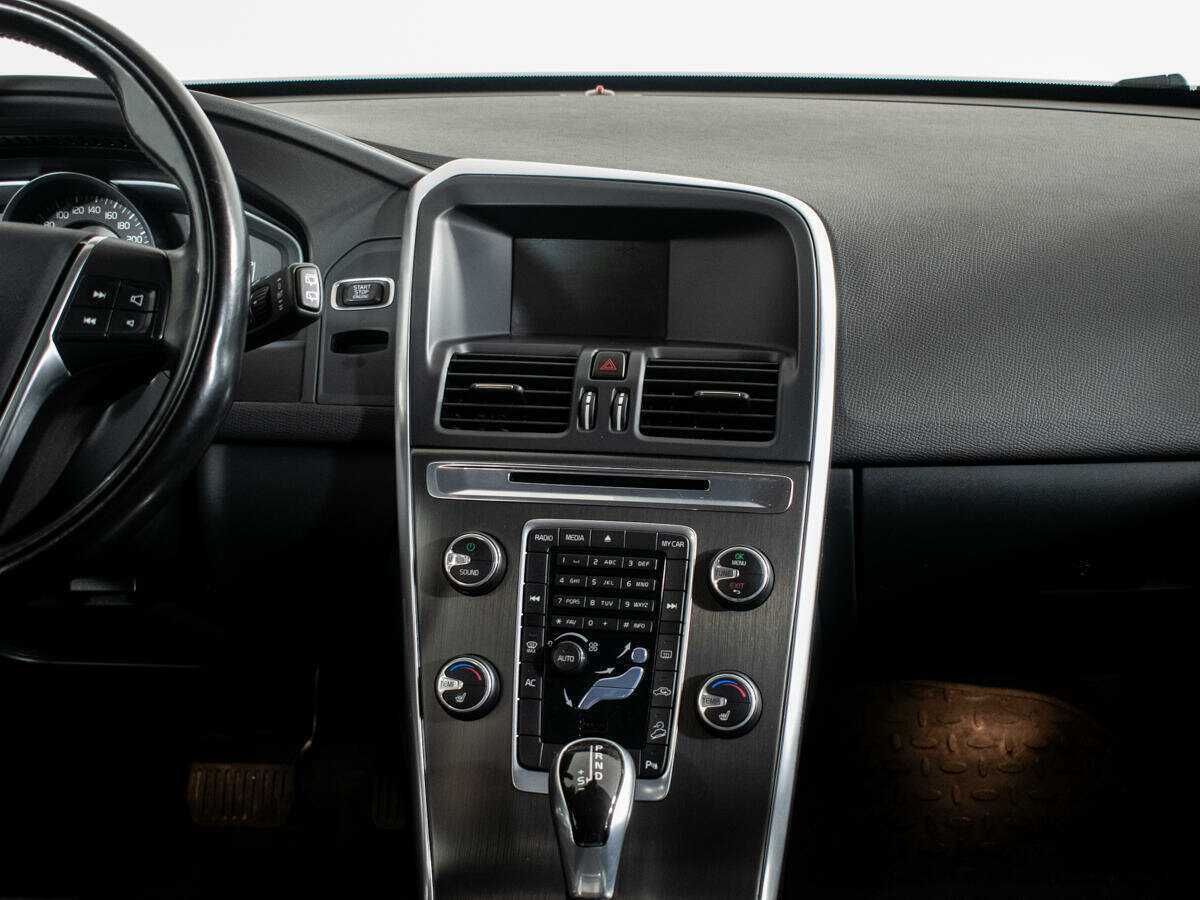 Купить Volvo XC60 с пробегом. Фото: #8