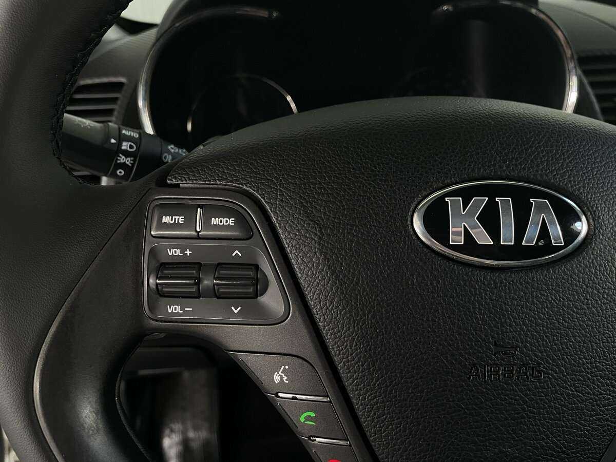 Купить Kia Cerato с пробегом. Фото: #11