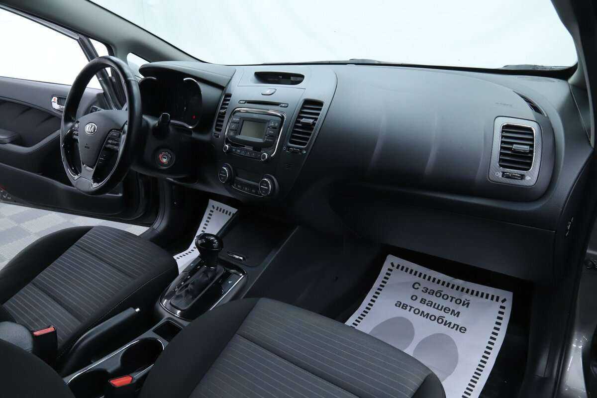 Купить Kia Cerato с пробегом. Фото: #14