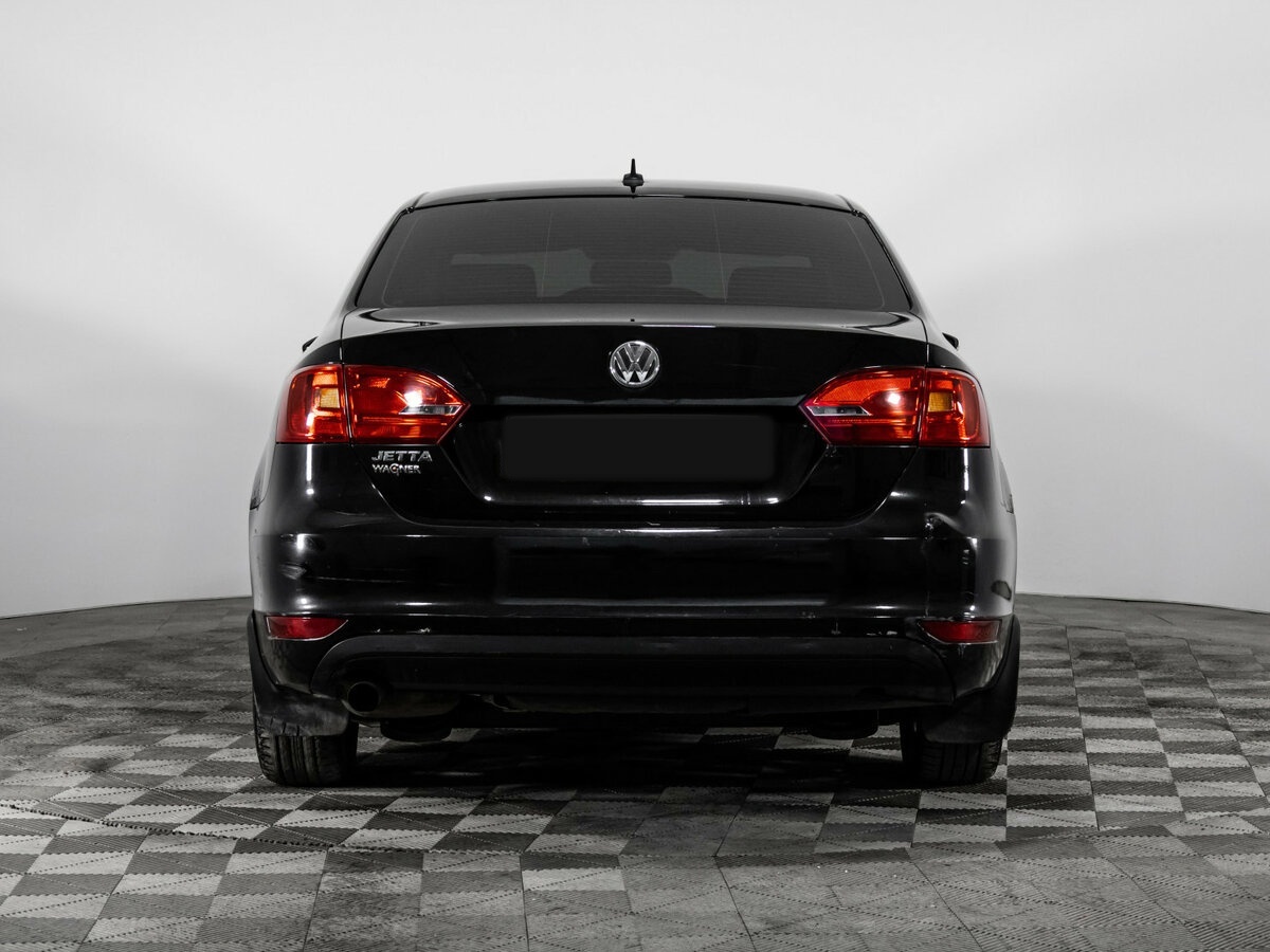 Купить Volkswagen Jetta с пробегом. Фото: #4