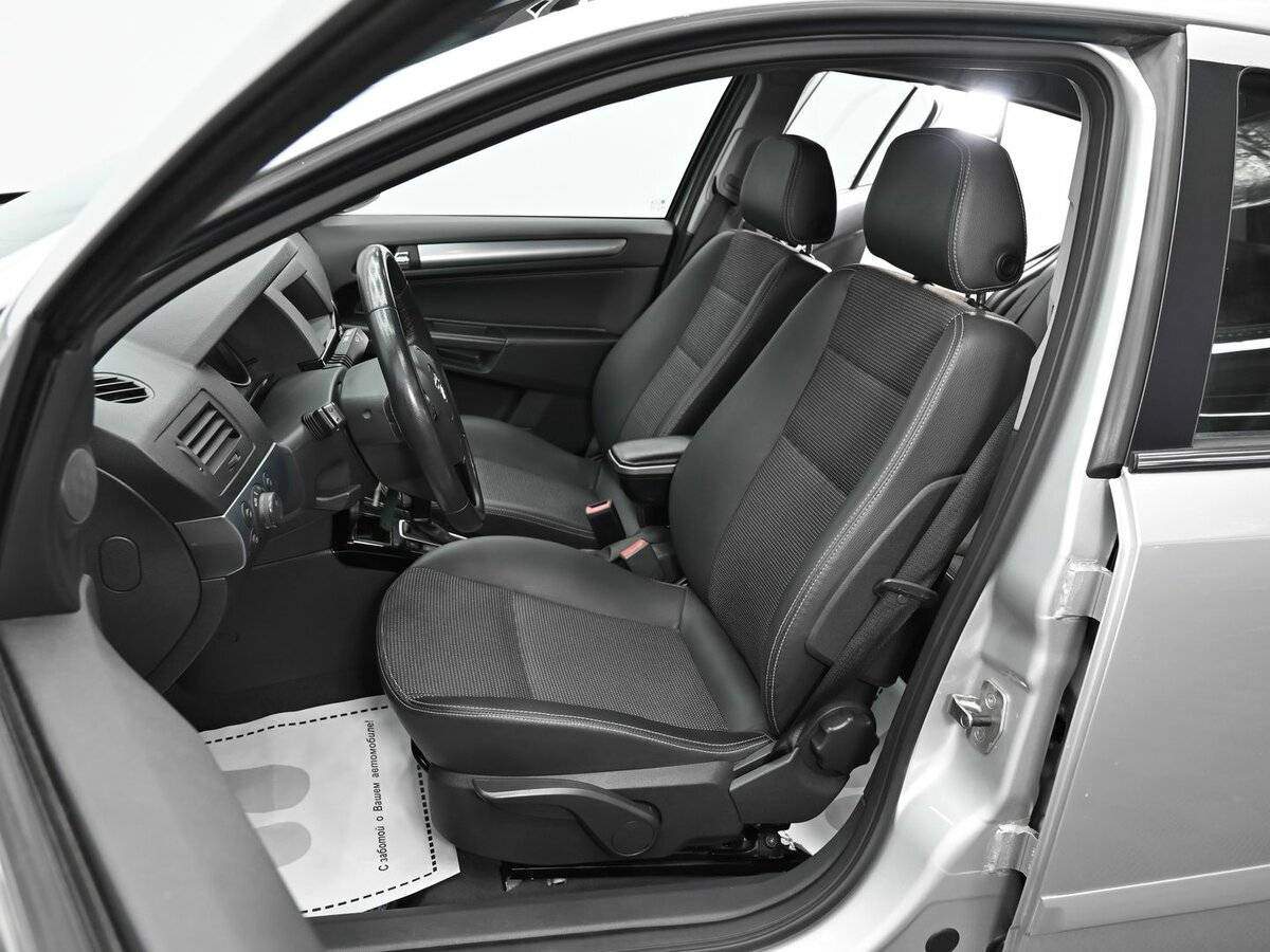 Купить Opel Astra с пробегом. Фото: #5