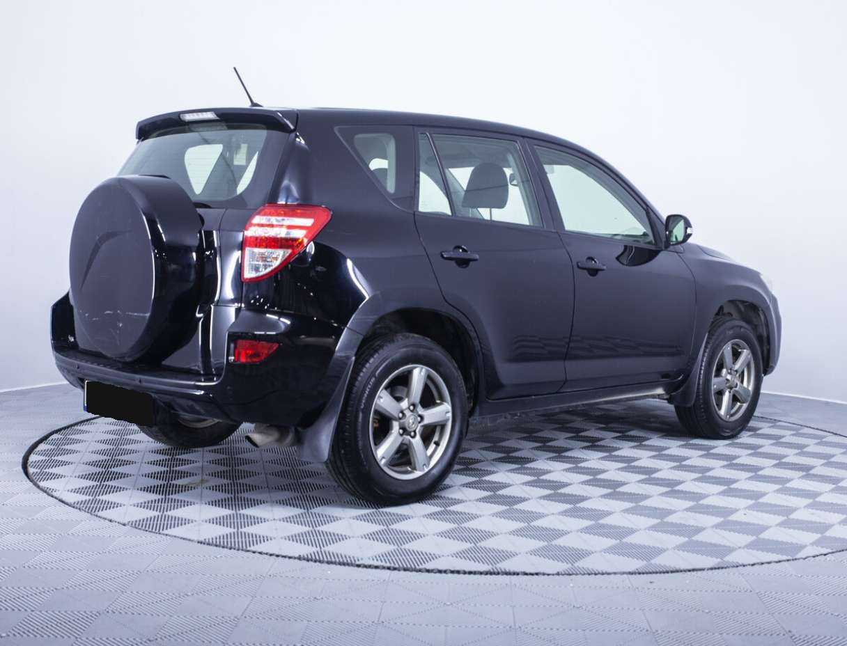 Купить Toyota RAV4 с пробегом. Фото: #3