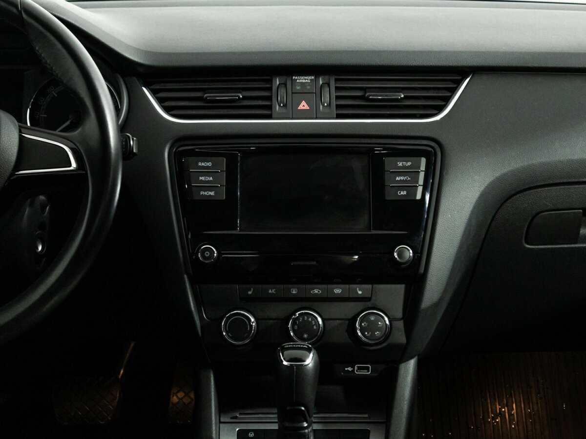 Купить Skoda Octavia с пробегом. Фото: #13