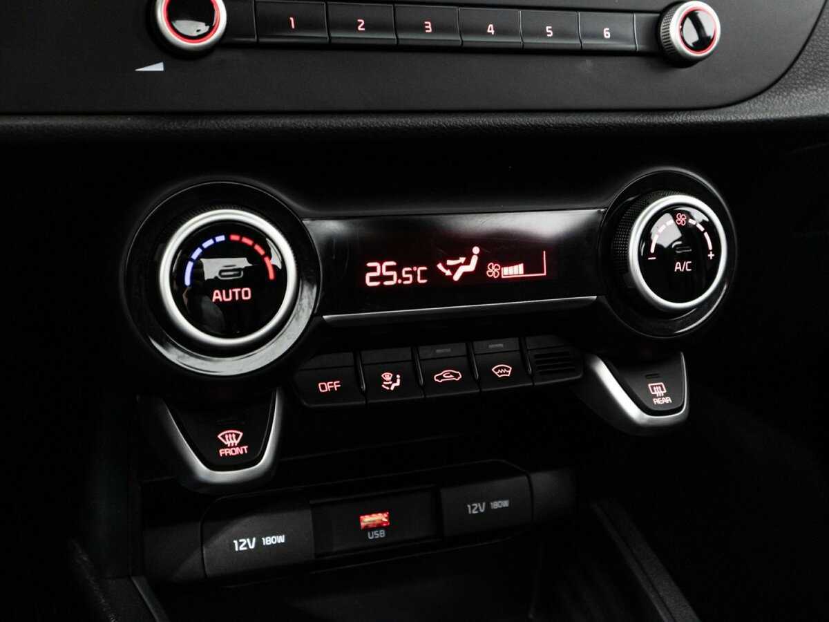 Купить Kia Rio с пробегом. Фото: #21