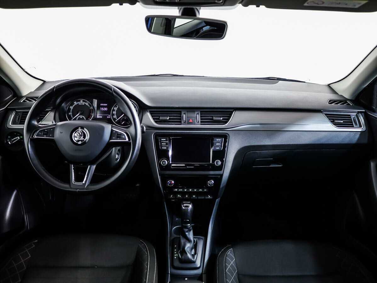 Купить Skoda Rapid с пробегом. Фото: #8