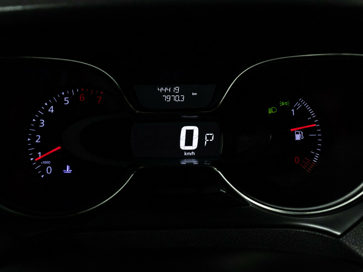 Купить Renault Kaptur с пробегом. Фото: #9