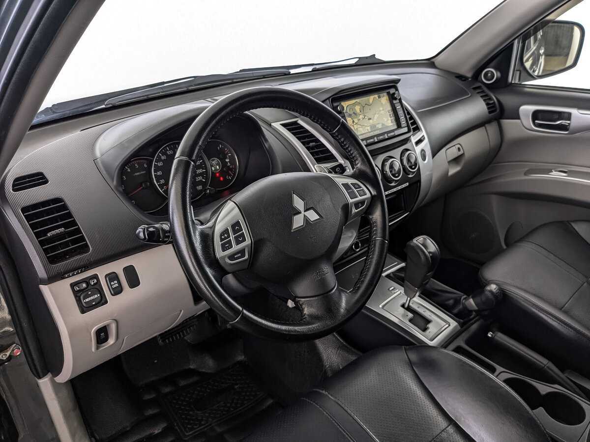 Купить Mitsubishi Pajero Sport с пробегом. Фото: #14
