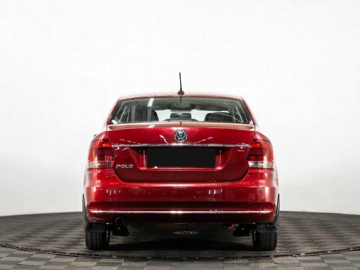 Купить Volkswagen Polo с пробегом. Фото: #2