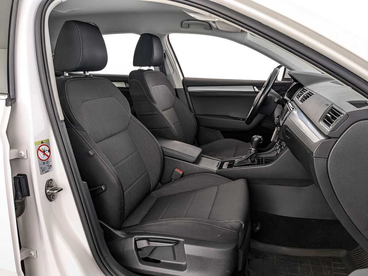 Купить Skoda Superb с пробегом. Фото: #18