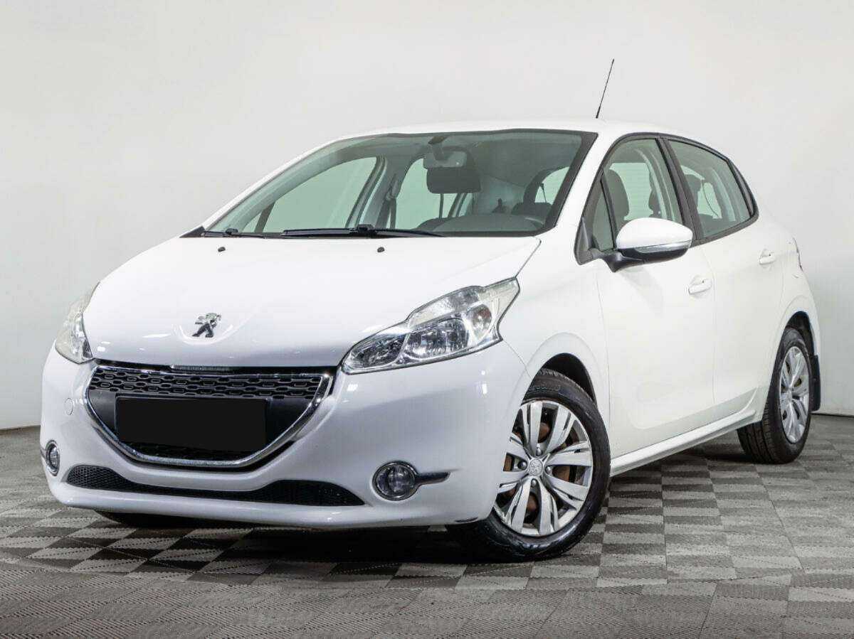 Купить Peugeot 208 с пробегом. Фото: #0