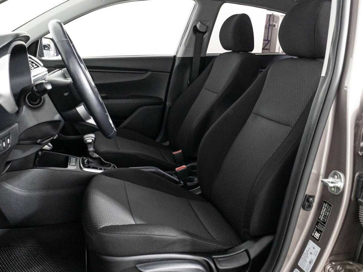 Купить Kia Rio с пробегом. Фото: #15
