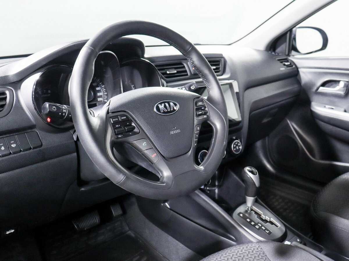 Купить Kia Rio с пробегом. Фото: #10