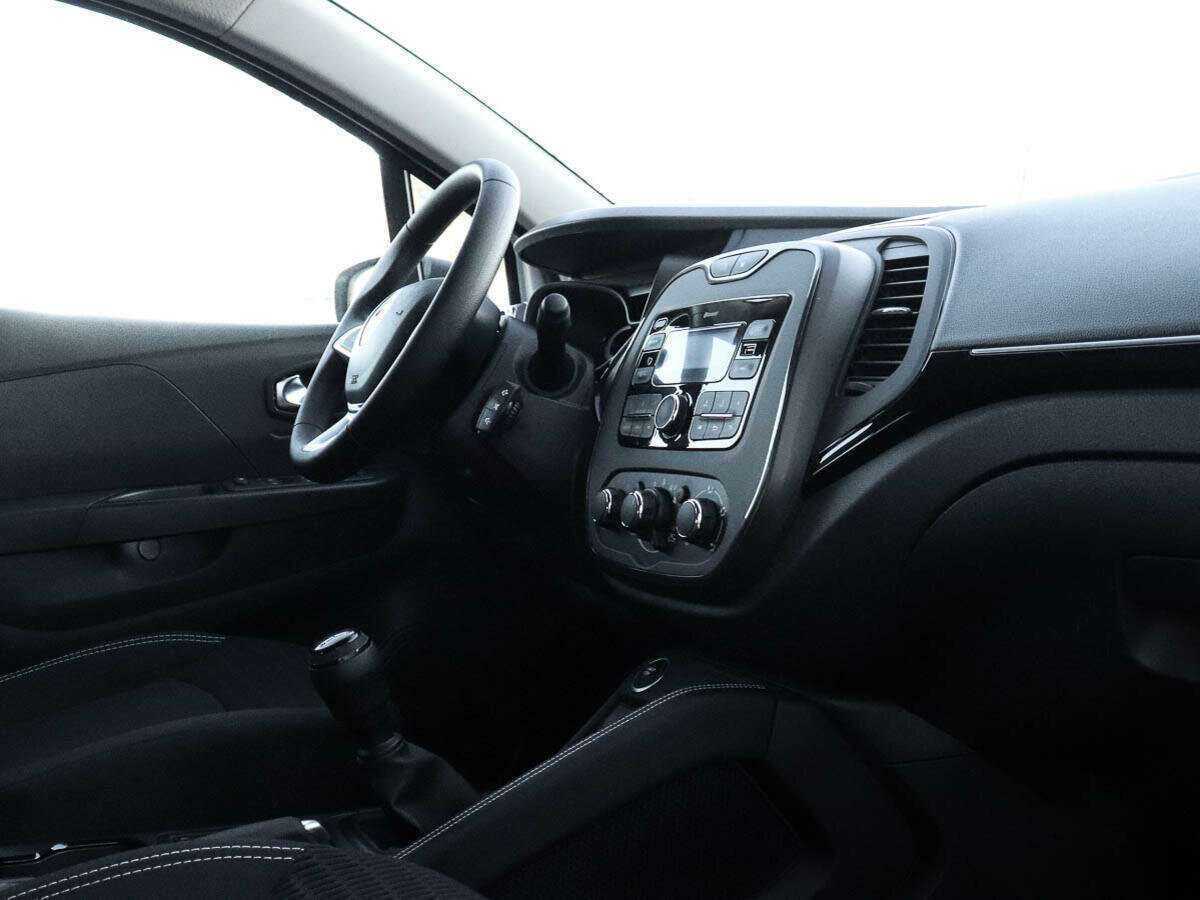 Купить Renault Kaptur с пробегом. Фото: #6