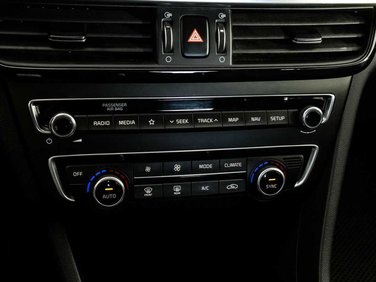 Купить Kia Optima с пробегом. Фото: #13