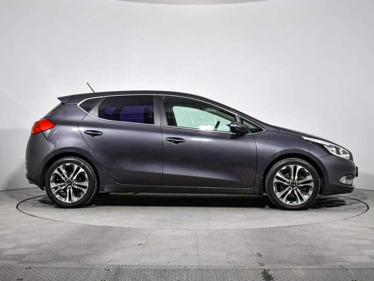 Купить Kia Ceed с пробегом. Фото: #3