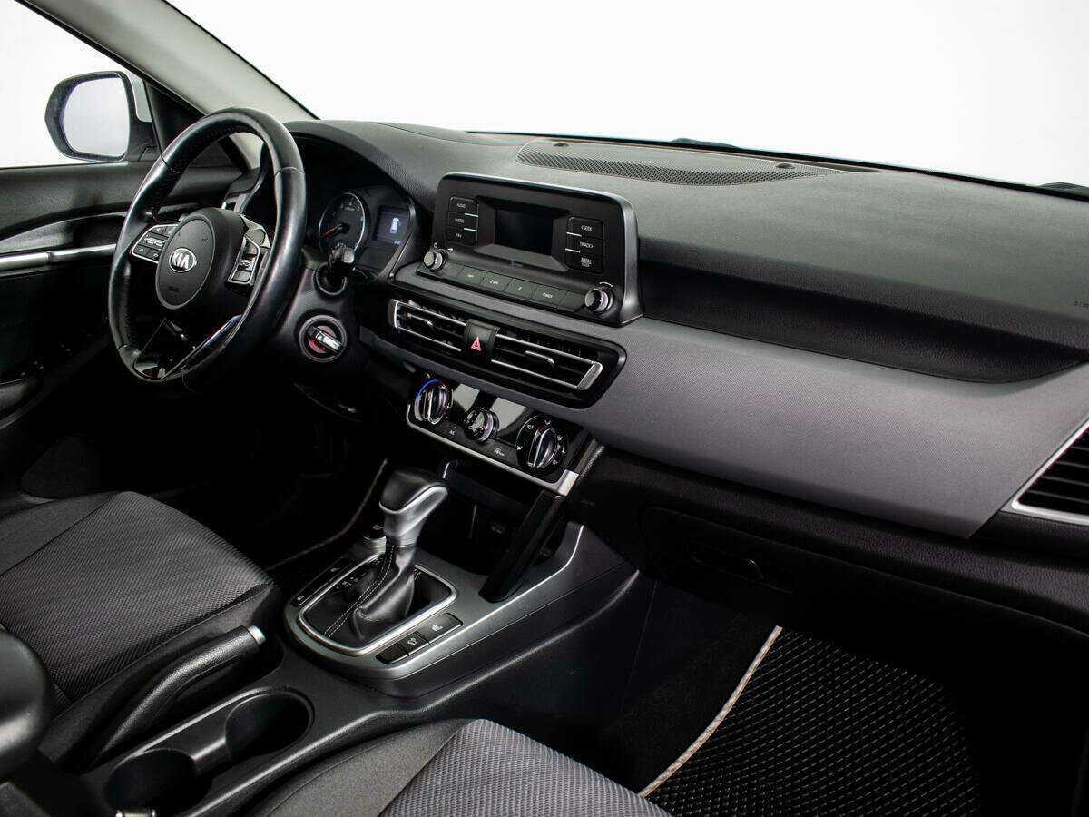 Купить Kia Seltos с пробегом. Фото: #6