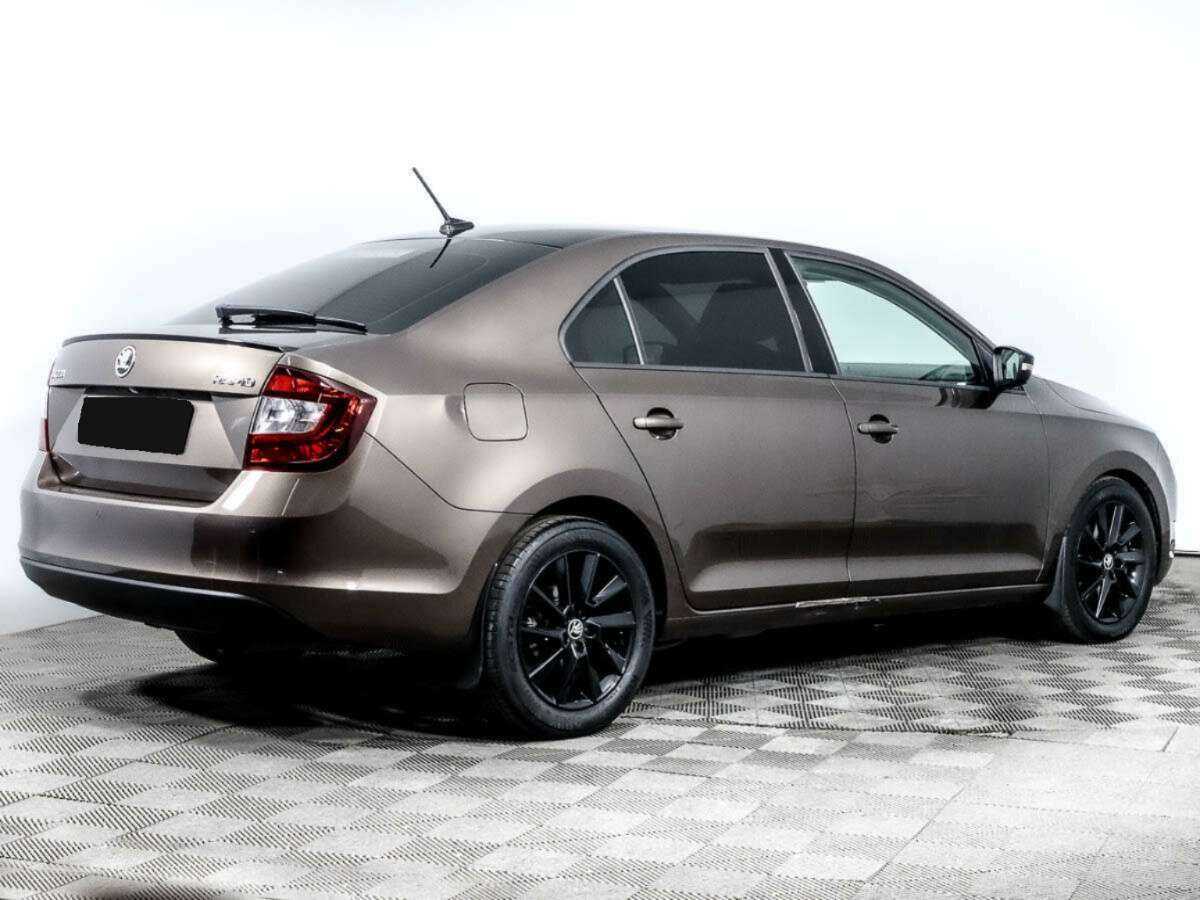 Купить Skoda Rapid с пробегом. Фото: #3