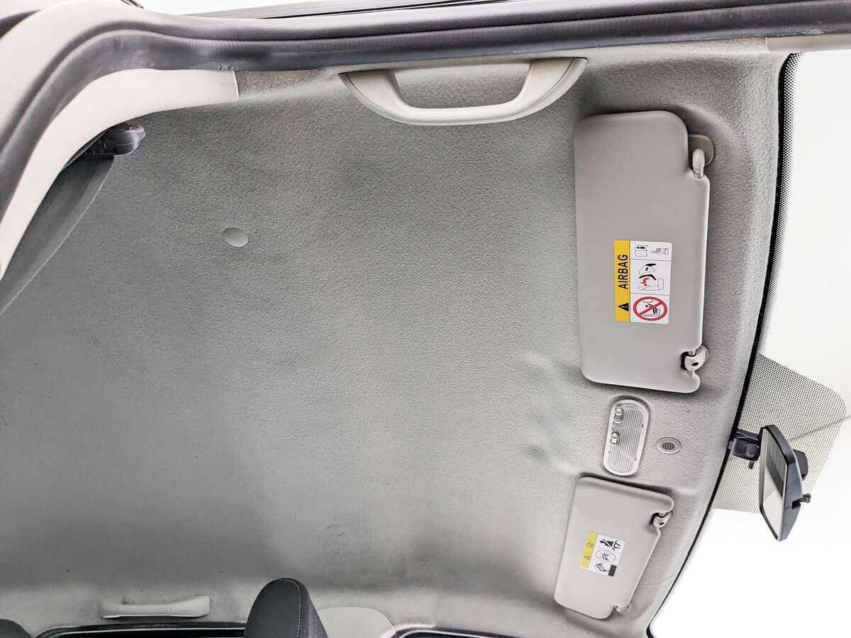 Купить Nissan Terrano с пробегом. Фото: #16