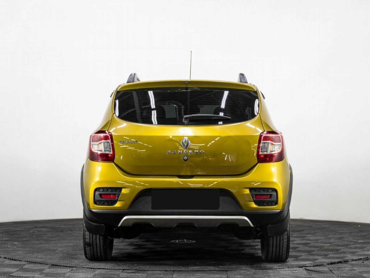 Купить Renault Sandero с пробегом. Фото: #4