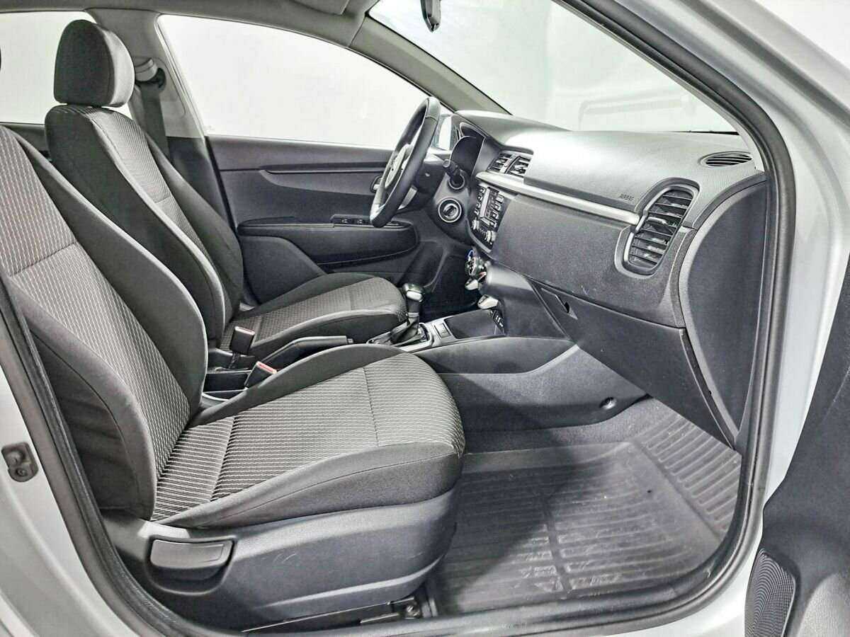 Купить Kia Rio с пробегом. Фото: #8