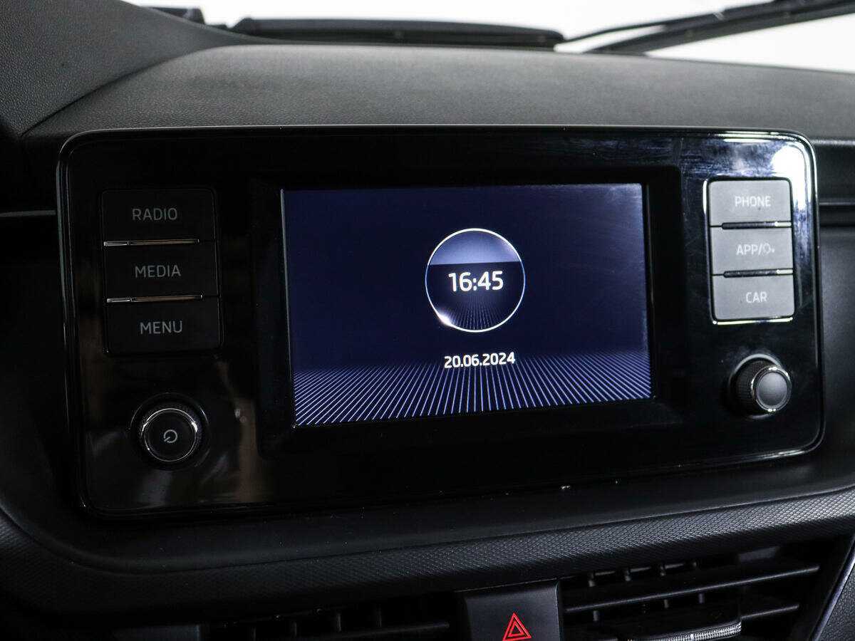 Купить Skoda Rapid с пробегом. Фото: #15