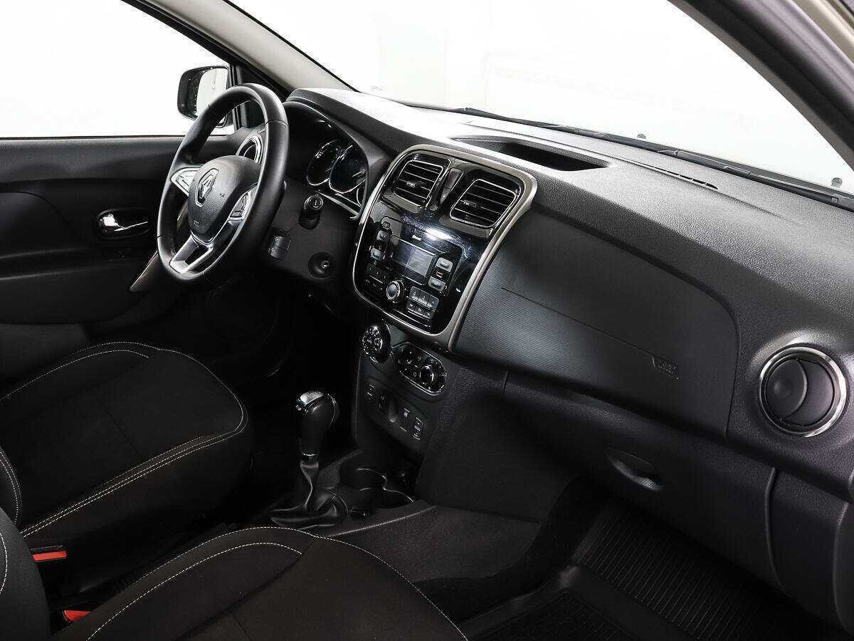 Купить Renault Sandero с пробегом. Фото: #8