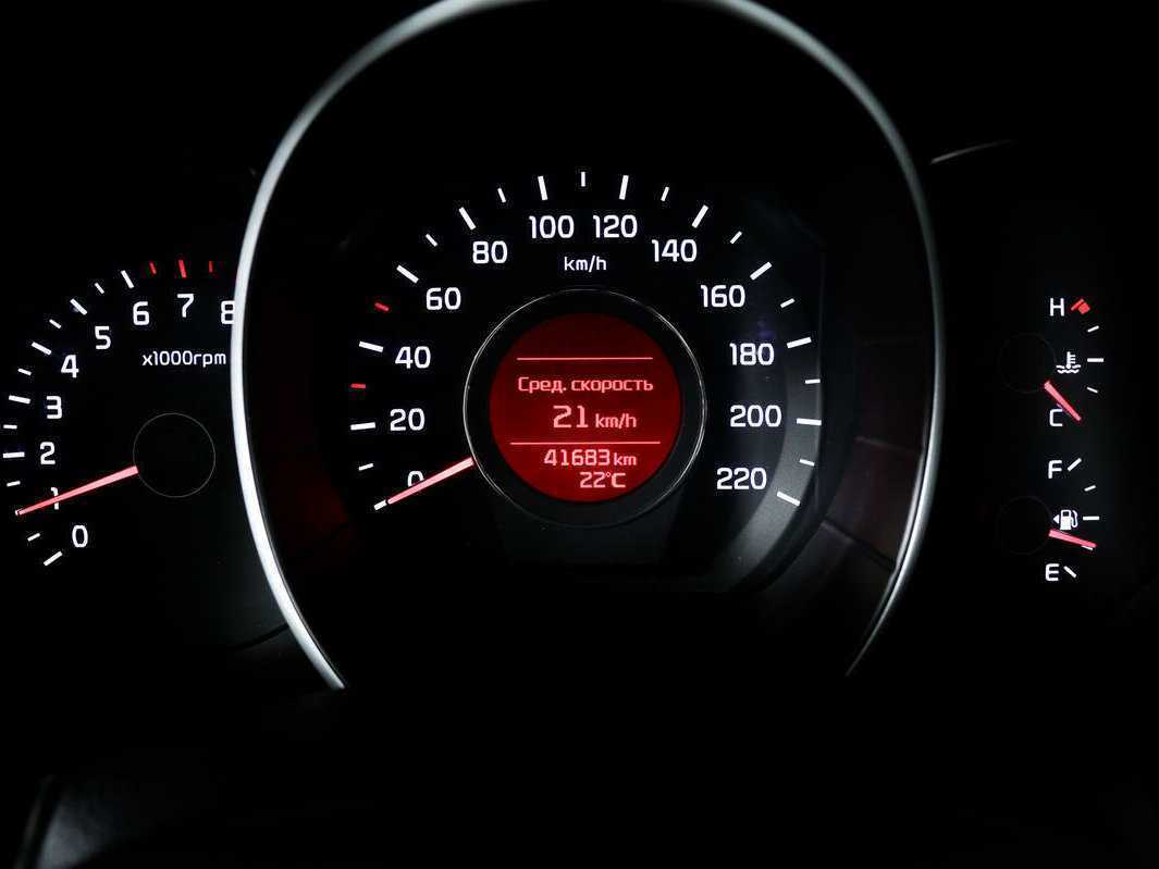 Купить Kia Rio с пробегом. Фото: #9