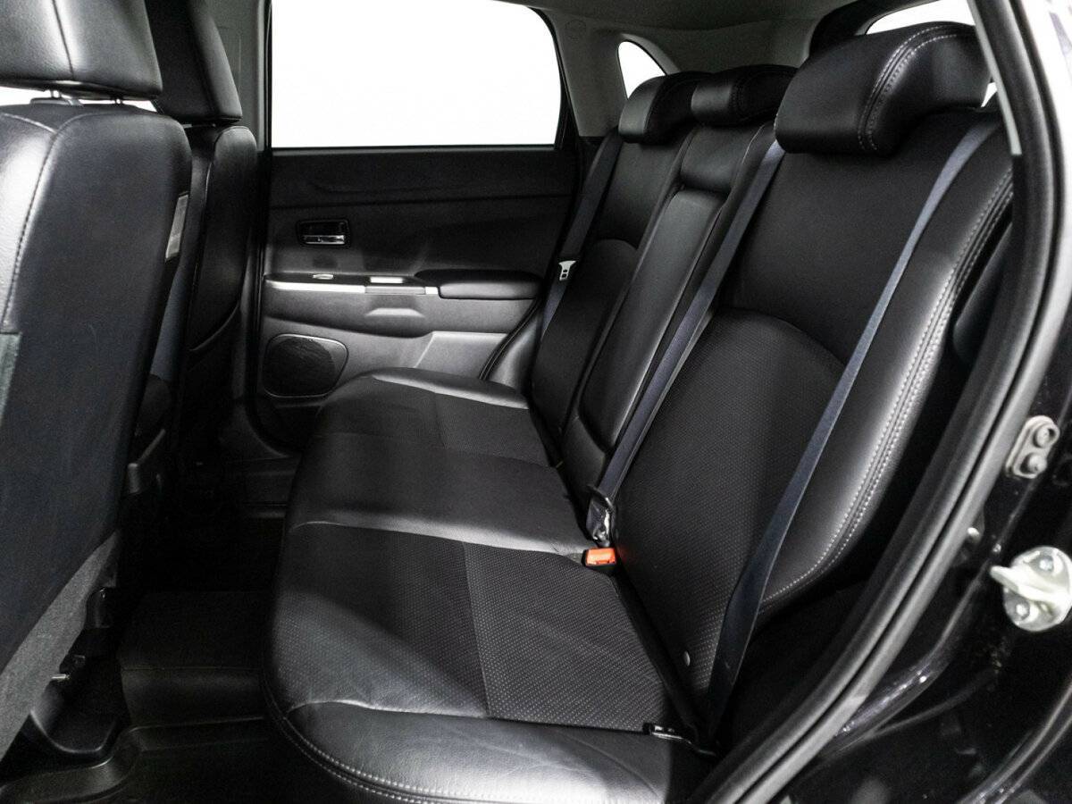 Купить Mitsubishi ASX с пробегом. Фото: #9