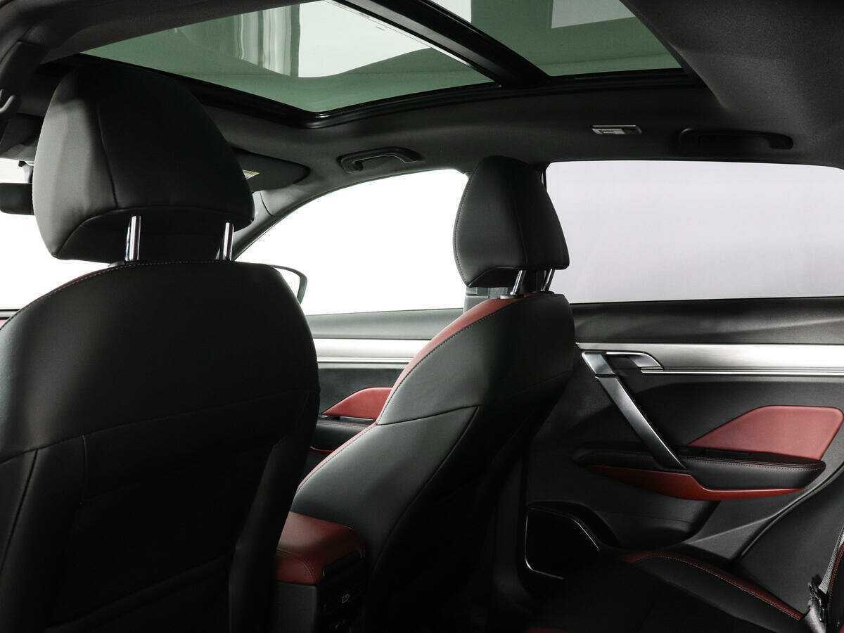 Купить Geely Coolray с пробегом. Фото: #11