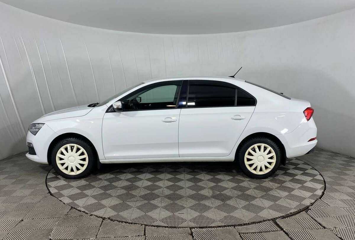 Купить Skoda Rapid с пробегом. Фото: #7