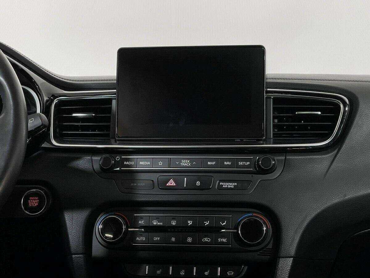 Купить Kia Ceed с пробегом. Фото: #11