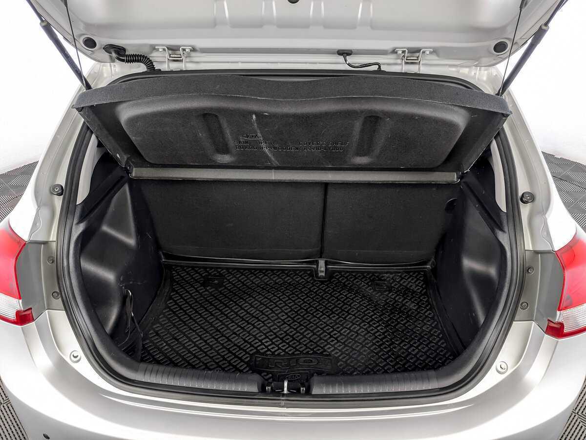 Купить Kia Rio с пробегом. Фото: #9