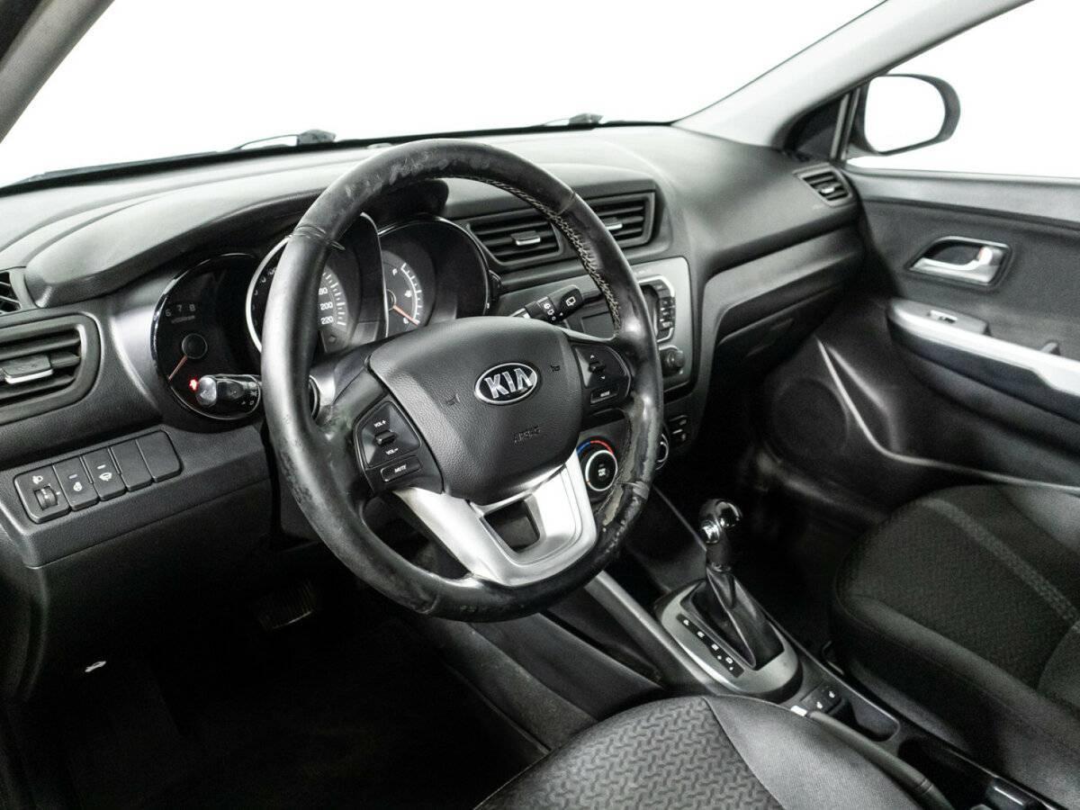 Купить Kia Rio с пробегом. Фото: #10