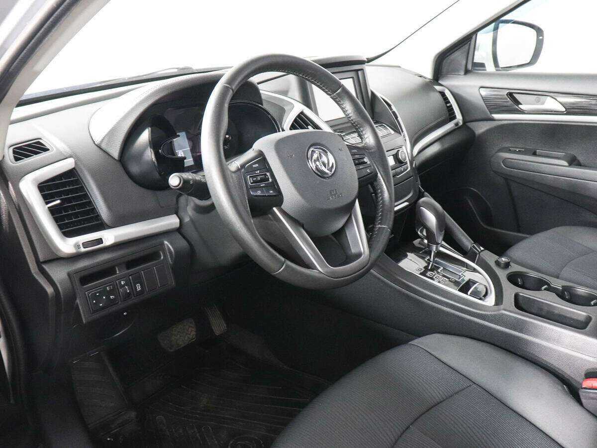 Купить Dongfeng AX7 с пробегом. Фото: #8