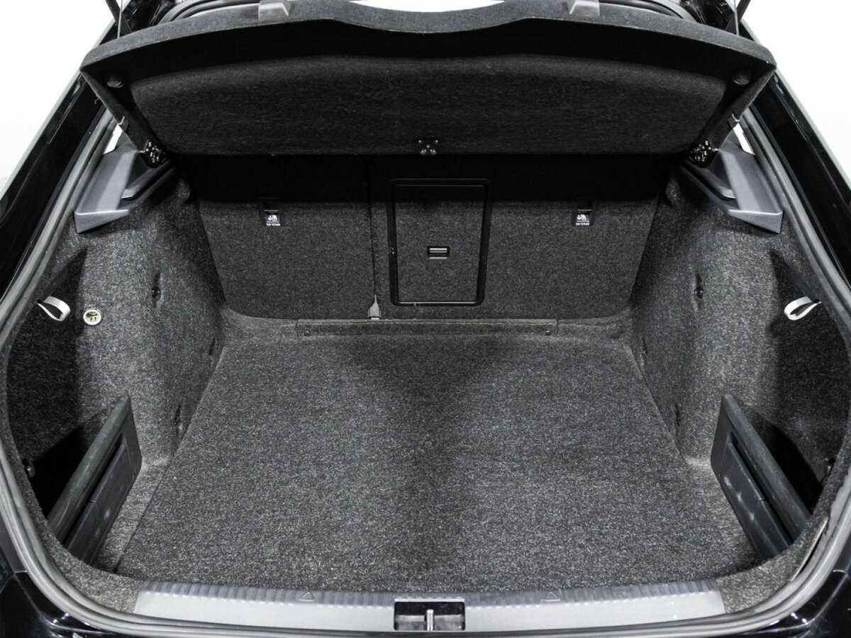 Купить Skoda Octavia с пробегом. Фото: #14