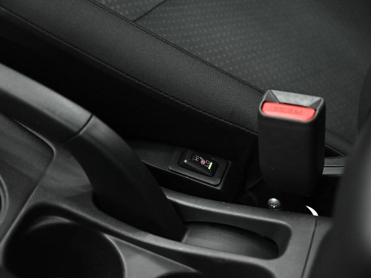 Купить Mitsubishi ASX с пробегом. Фото: #10