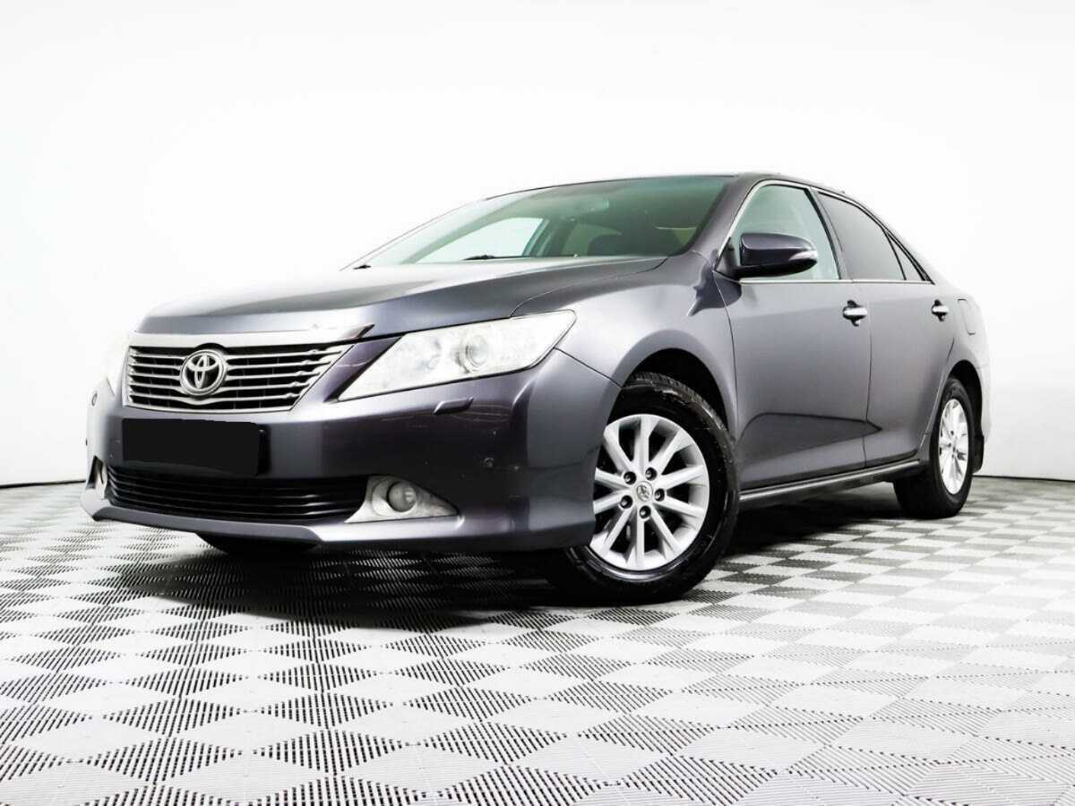 Купить Toyota Camry с пробегом. Посмотреть фото