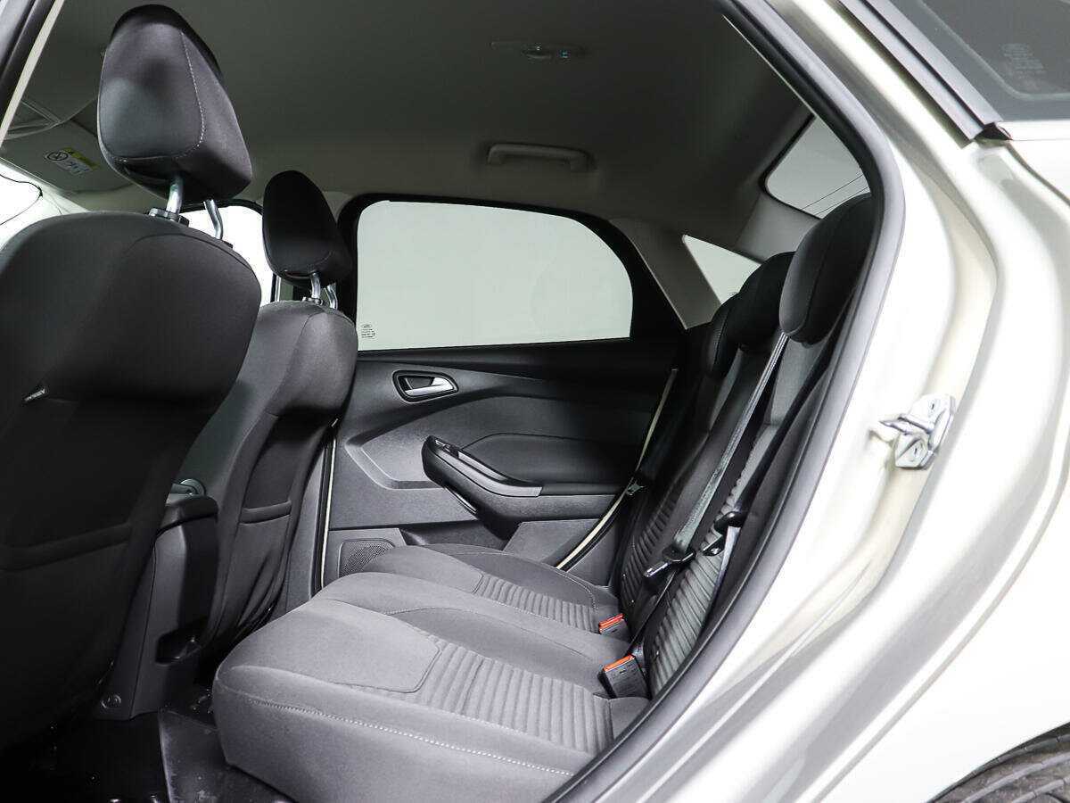 Купить Ford Focus с пробегом. Фото: #8