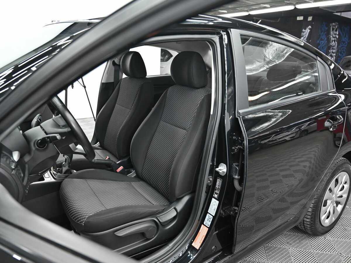Купить Kia Rio с пробегом. Фото: #4