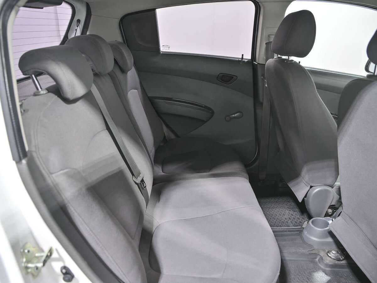 Купить Chevrolet Spark с пробегом. Фото: #11