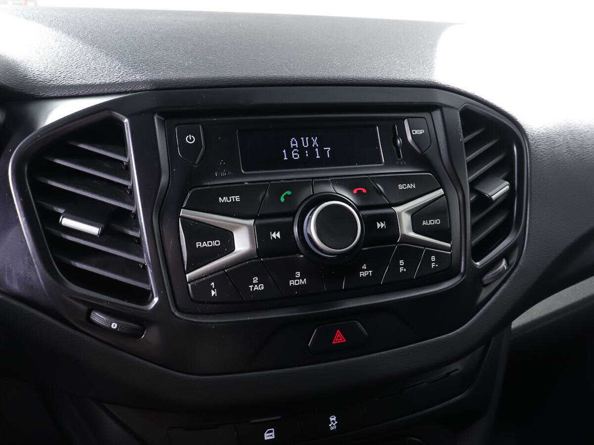 Купить Lada (ВАЗ) Vesta с пробегом. Фото: #15