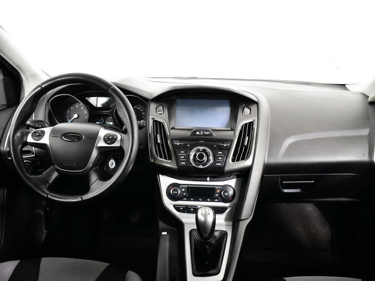 Купить Ford Focus с пробегом. Фото: #11