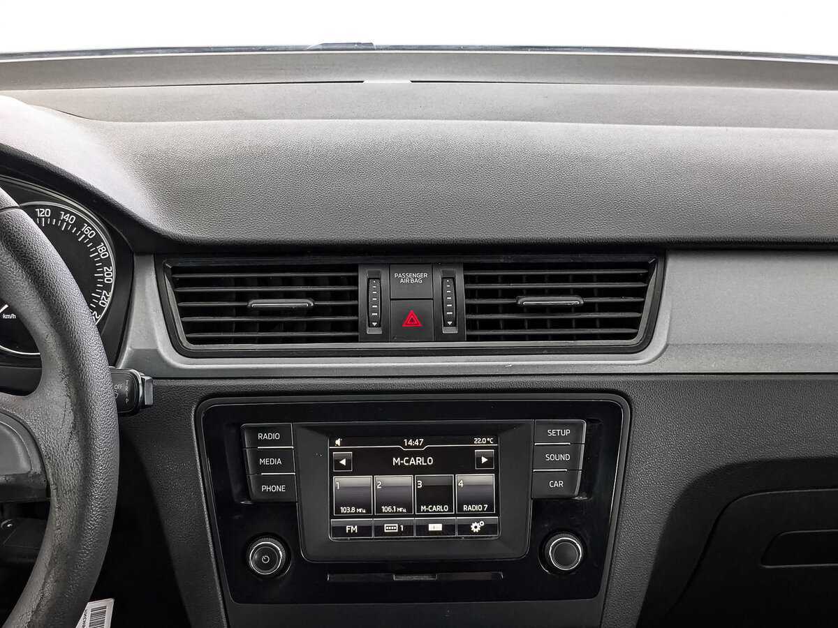 Купить Skoda Rapid с пробегом. Фото: #14