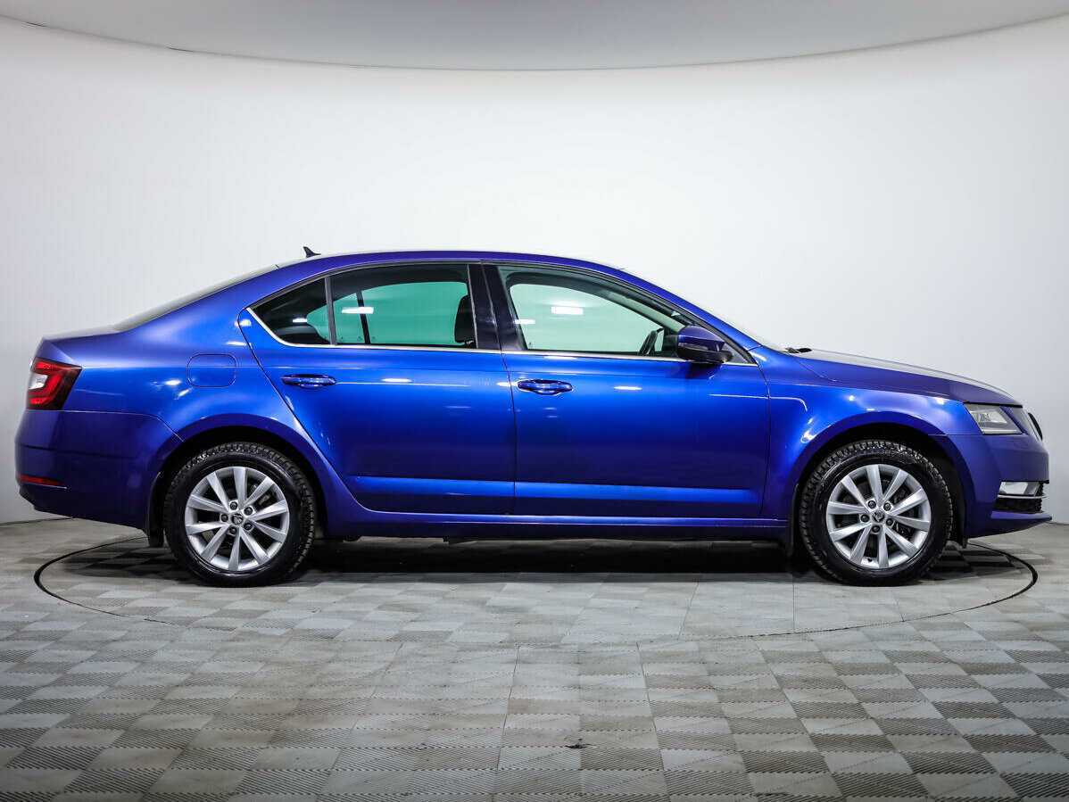 Купить Skoda Octavia с пробегом. Фото: #2