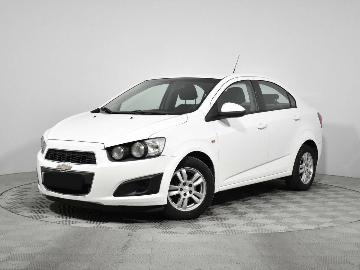 Купить Chevrolet Aveo с пробегом. Посмотреть фото