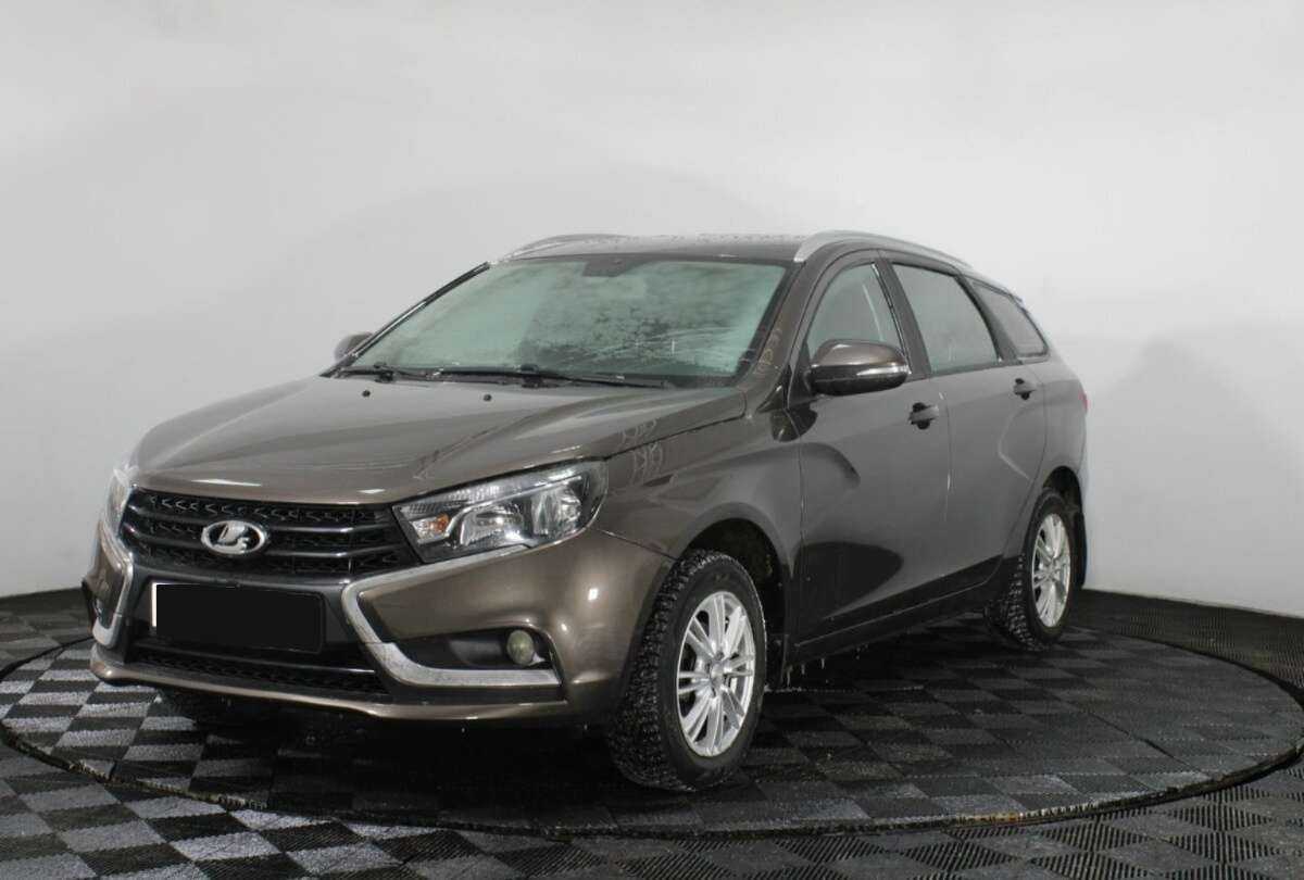 Купить Lada (ВАЗ) Vesta с пробегом. Посмотреть фото